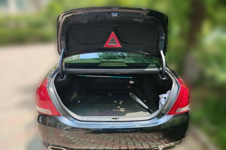 Used Toyota Crown 2010 2.5L Royal Leather Sunroof Edition Trunk