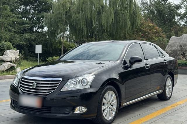 Used Toyota Crown 2010 2.5L Royal Leather Sunroof Navigation Edition