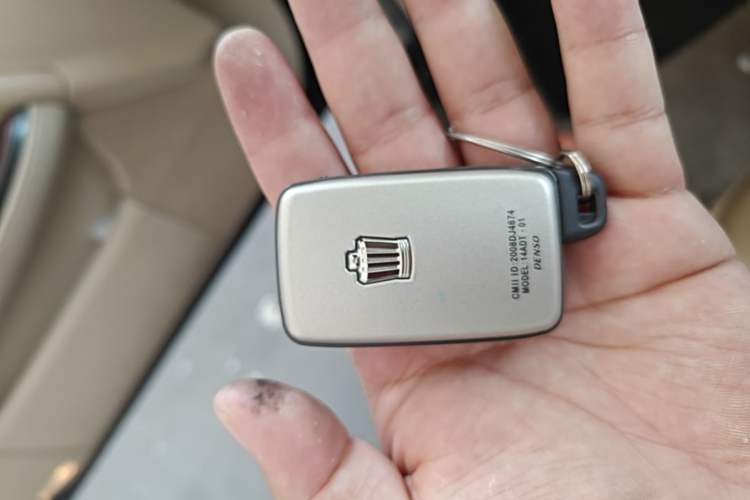Used Toyota Crown 2010 2.5L Royal Leather Sunroof Navigation Edition Vehicle Key