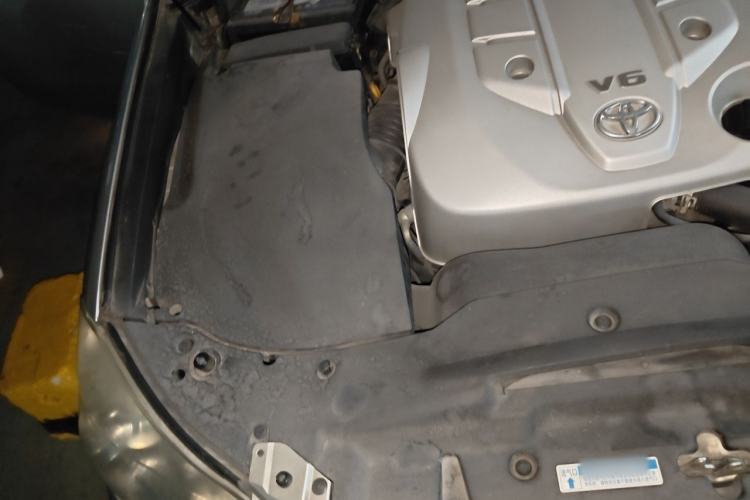 Used Toyota Crown 2010 2.5L Royal Leather Sunroof Edition Engine Bay Right