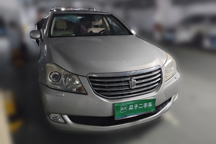 Used Toyota Crown 2010 2.5L Royal Leather Sunroof Edition Front Right 45 Deg