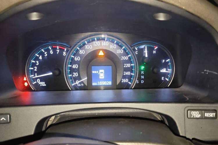 Used Toyota Crown 2010 2.5L Royal Leather Sunroof Edition Instrument Cluster