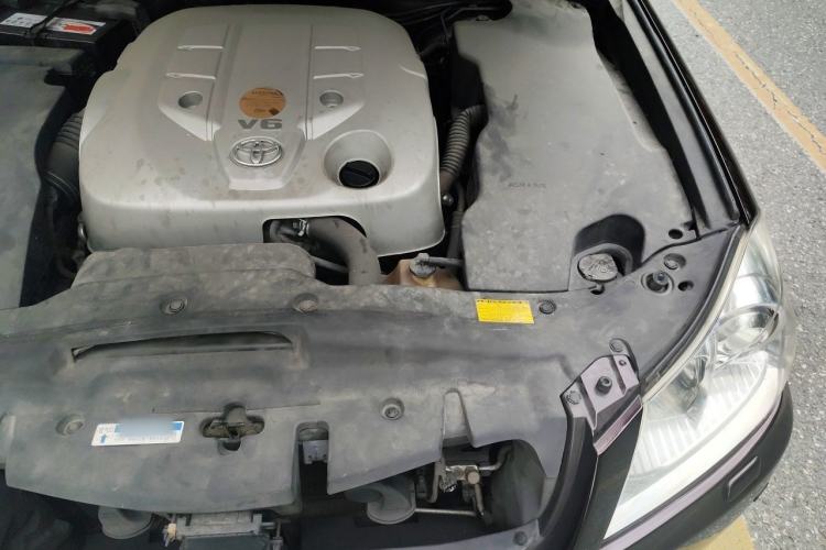 Used Toyota Crown 2010 3.0L Royal Saloon Deluxe Edition Engine Bay Left