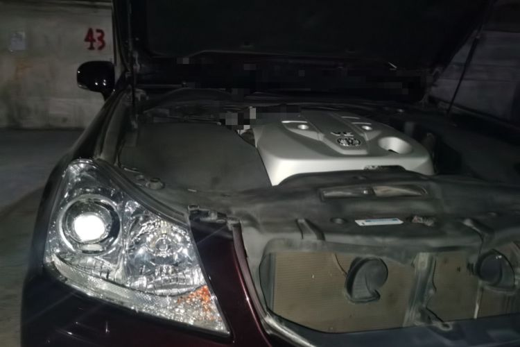 Used Toyota Crown 2010 2.5L Royal Leather Sunroof Navigation Edition Engine Bay Right