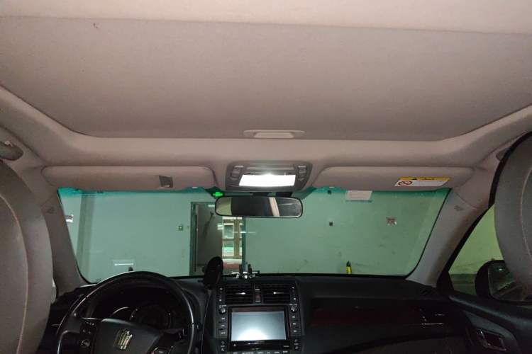 Used Toyota Crown 2010 2.5L Royal Leather Sunroof Edition Headliner