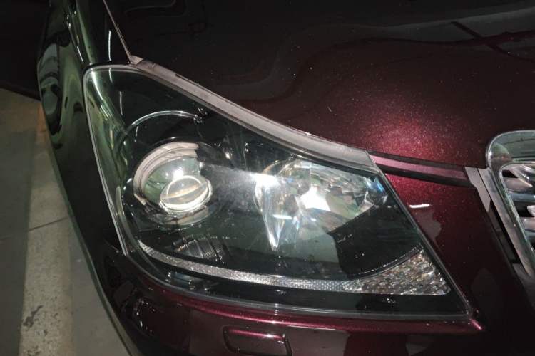Used Toyota Crown 2010 2.5L Royal Leather Sunroof Edition Right Front Headlight