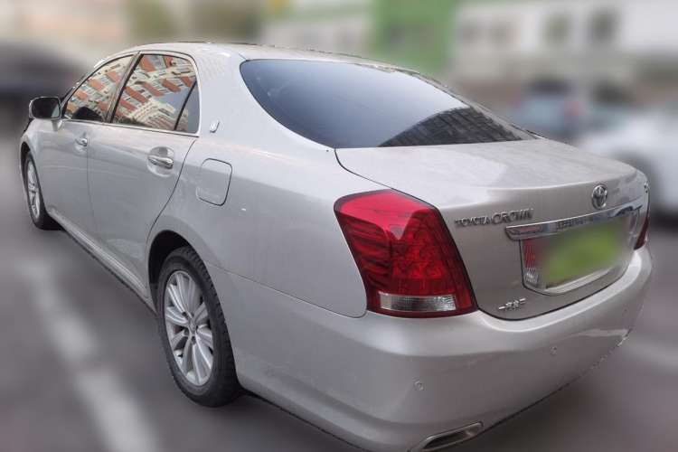 Used Toyota Crown 2010 2.5L Royal Leather Sunroof Navigation Edition Rear Left 45 Deg