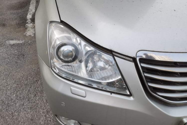 Used Toyota Crown 2010 2.5L Royal Leather Sunroof Navigation Edition Right Front Headlight