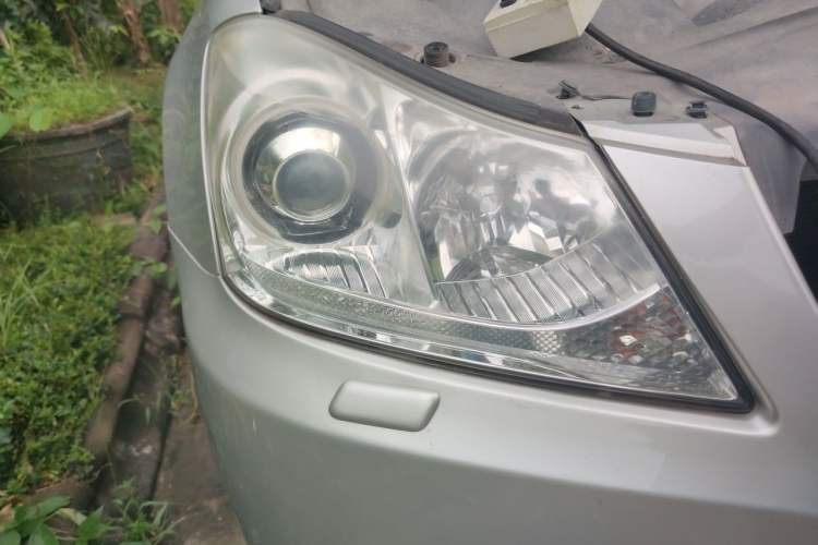 Used Toyota Crown 2010 2.5L Royal Leather Sunroof Edition Right Front Headlight