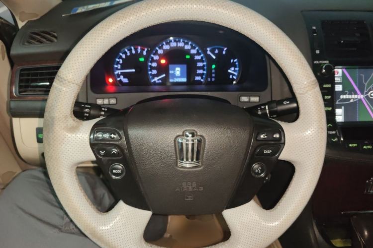 Used Toyota Crown 2010 2.5L Royal Leather Sunroof Navigation Edition Steering Wheel