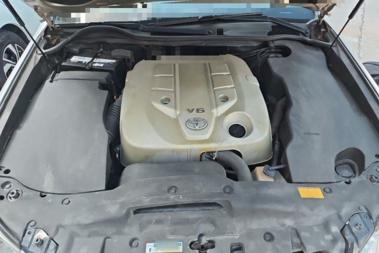 Used Toyota Crown 2010 2.5L Royal Leather Sunroof Edition Engine Bay