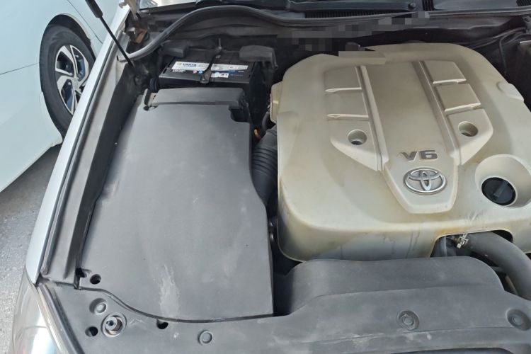 Used Toyota Crown 2010 2.5L Royal Leather Sunroof Edition Engine Bay Right