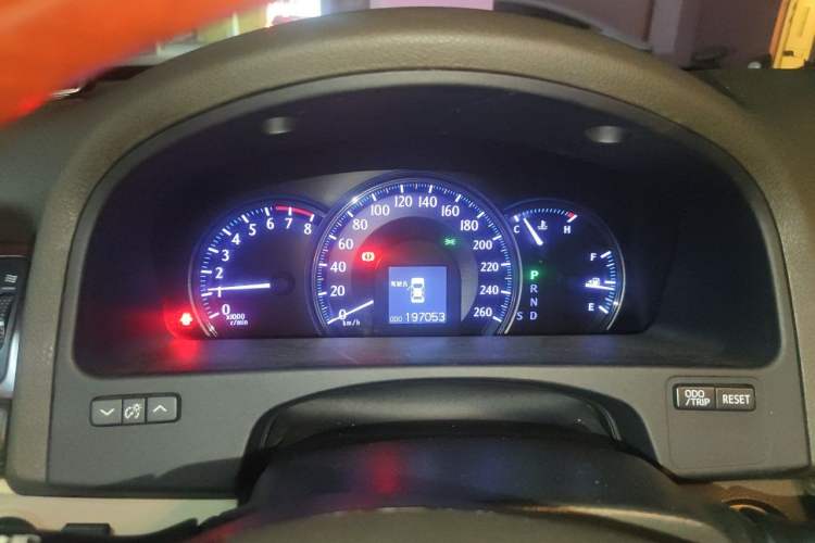 Used Toyota Crown 2010 2.5L Royal Leather Sunroof Navigation Edition Instrument Cluster