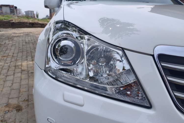 Used Toyota Crown 2010 4.3L Royal Saloon VIP Right Front Headlight