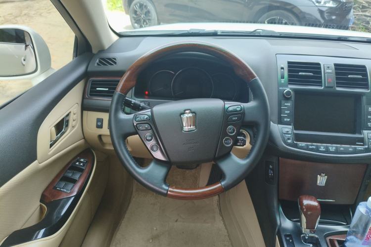 Used Toyota Crown 2010 4.3L Royal Saloon VIP Steering Wheel