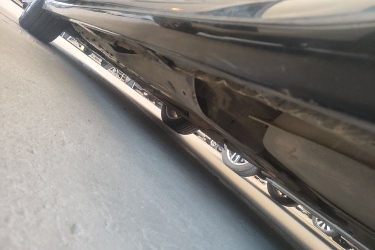 Used Toyota Crown 2011 2.5L Royal Special Edition with Leather and Sunroof Chassis Rear Left