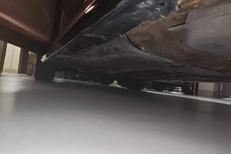 Used Toyota Crown 2011 2.5L Royal Special Edition with Leather and Sunroof Chassis Rear Left