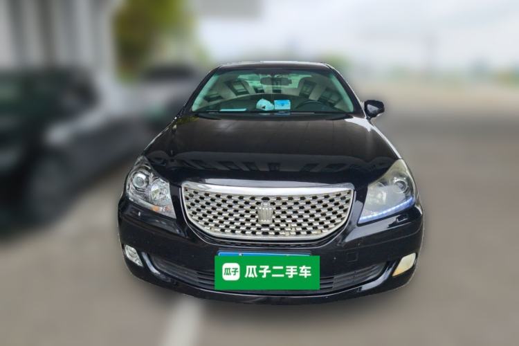 Used Toyota Crown 2011 2.5L Royal Special Edition with Leather and Sunroof Front