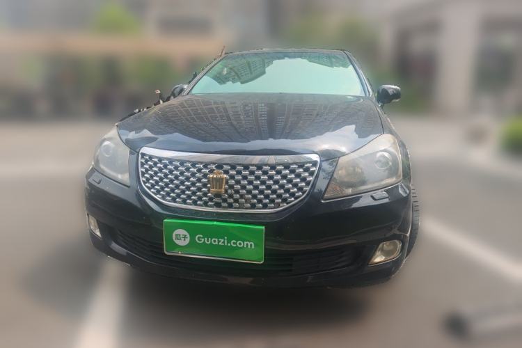 Used Toyota Crown 2011 2.5L Royal Special Edition with Leather and Sunroof Front