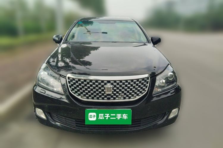 Used Toyota Crown 2011 2.5L Royal Special Edition with Leather and Sunroof Front