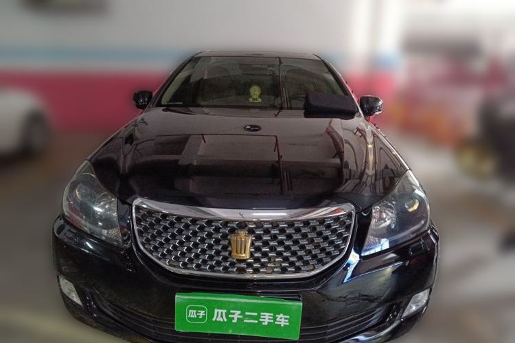 Used Toyota Crown 2011 2.5L Royal Special Edition with Leather and Sunroof Front
