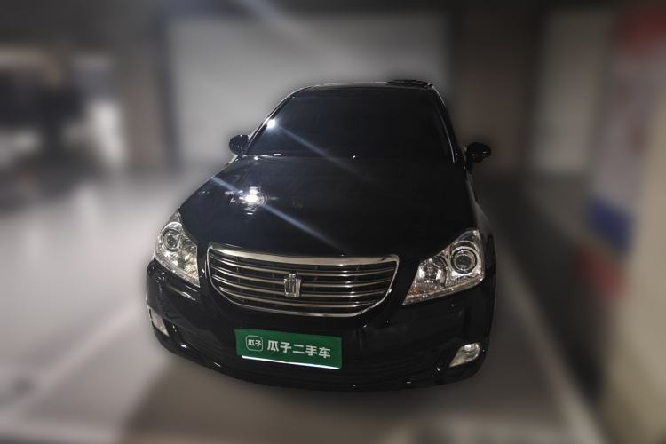 Used Toyota Crown 2011 2.5L Royal Special Edition with Leather and Sunroof Front