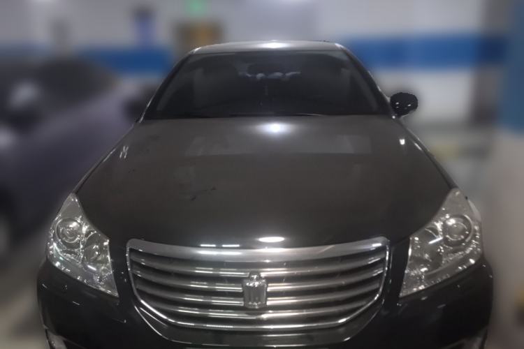 Used Toyota Crown 2011 2.5L Royal Special Edition with Leather and Sunroof Front