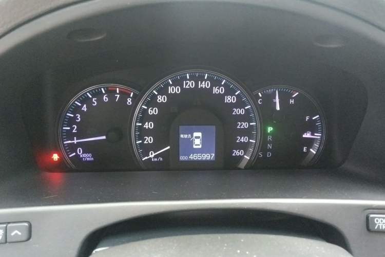 Used Toyota Crown 2011 2.5L Royal Special Edition with Leather and Sunroof Instrument Cluster