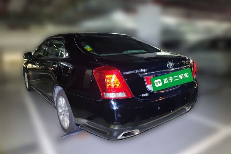 Used Toyota Crown 2011 2.5L Royal Special Edition with Leather and Sunroof Rear Left 45 Deg