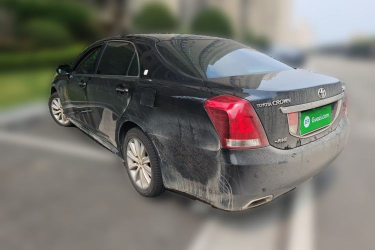 Used Toyota Crown 2011 2.5L Royal Special Edition with Leather and Sunroof Rear Left 45 Deg