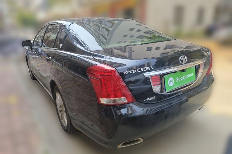 Used Toyota Crown 2011 2.5L Royal Special Edition with Leather and Sunroof Rear Left 45 Deg