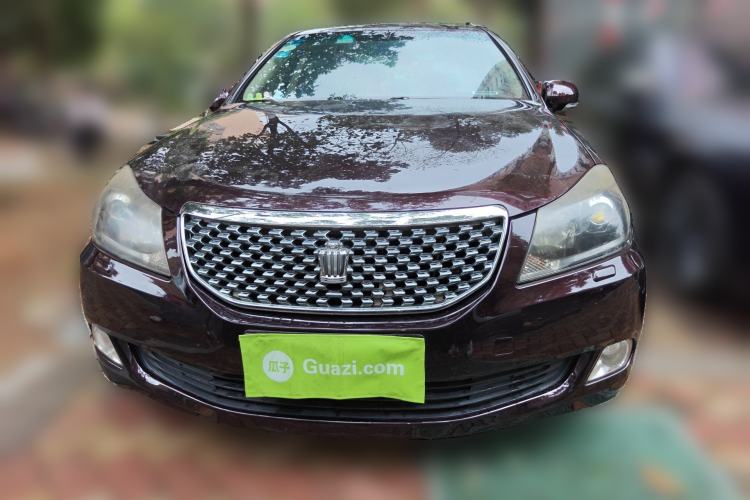 Used Toyota Crown 2011 2.5L Royal Special Edition with Leather and Sunroof Front