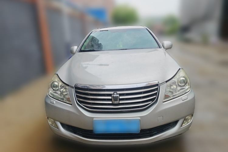 Used Toyota Crown 2011 2.5L Royal Special Edition with Leather and Sunroof Front