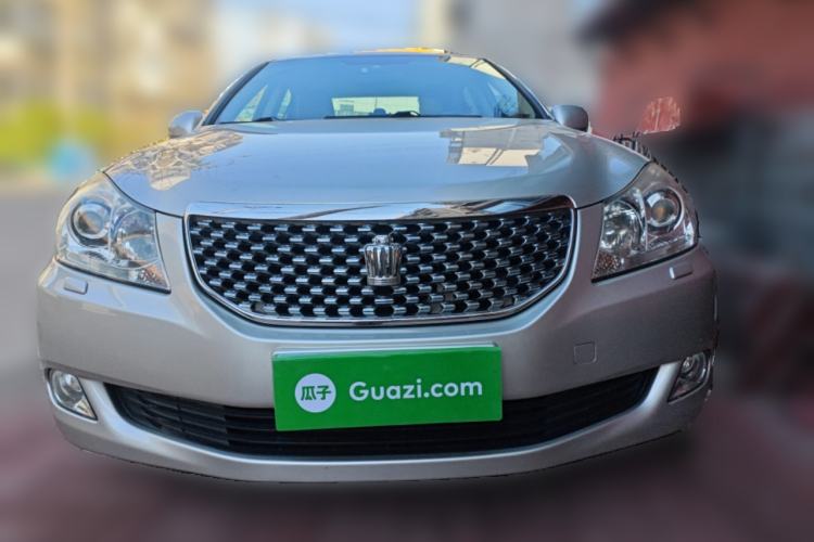 Used Toyota Crown 2011 2.5L Royal Special Edition with Leather and Sunroof Front