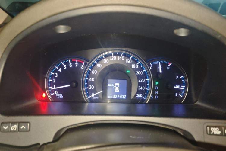Used Toyota Crown 2011 2.5L Royal Special Edition with Leather and Sunroof Instrument Cluster