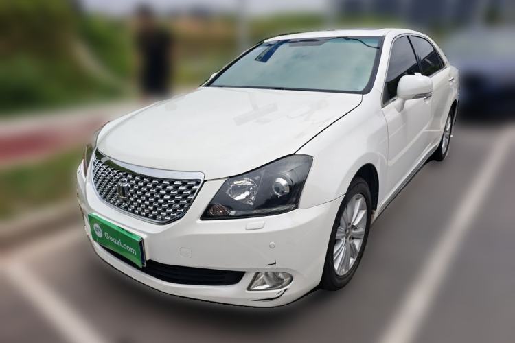 Used Toyota Crown 2011 2.5L Royal Special Edition with Leather and Sunroof Guazi used car, China used car export, Used car for sale, Used  cars, Cheapest cars for sale
