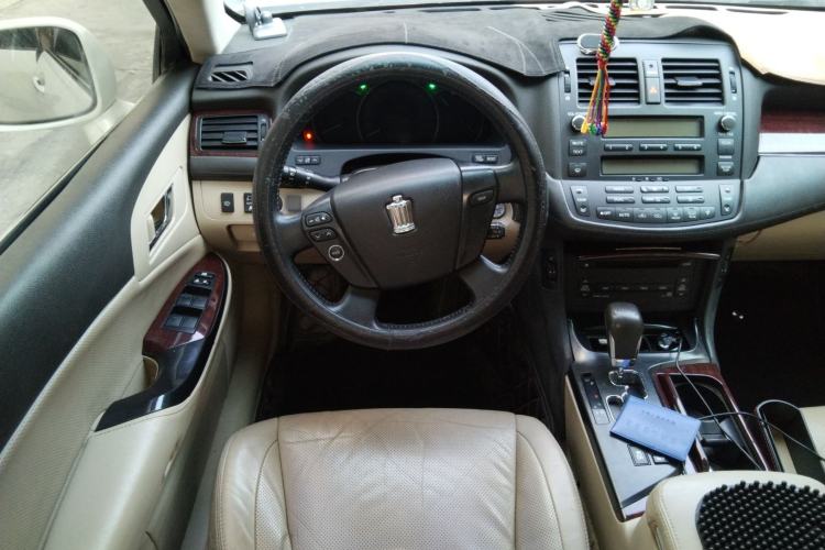 Used Toyota Crown 2011 2.5L Royal Special Edition with Leather and Sunroof Steering Wheel
