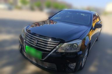 Used Toyota Crown 2012 2.5L Royal Leather Edition