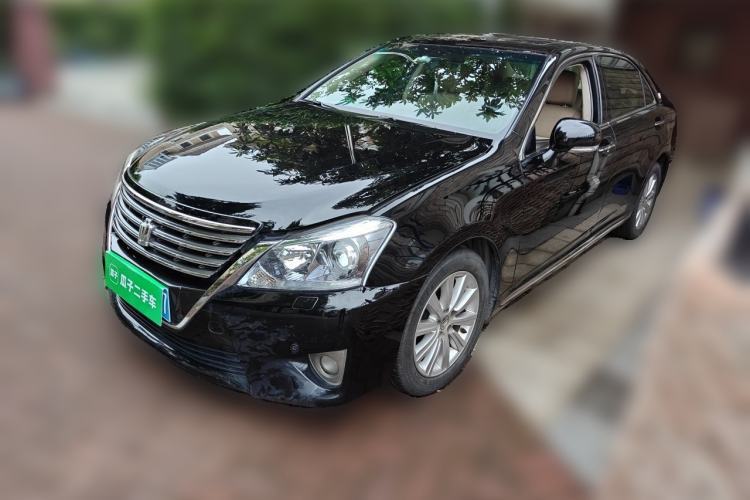 Used Toyota Crown 2012 2.5L Royal Navigation Edition Guazi used car, China used car export, Used car for sale, Used  cars, Cheapest cars for sale
