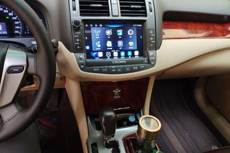 Used Toyota Crown 2012 2.5L Royal Audio And AC Panel