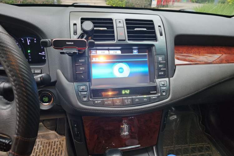 Used Toyota Crown 2012 2.5L Royal Navigation Edition Audio And AC Panel