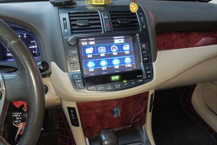 Used Toyota Crown 2012 2.5L Royal Saloon Deluxe Edition Audio And AC Panel