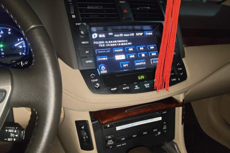 Used Toyota Crown 2012 2.5L Royal Leather Edition Audio And AC Panel