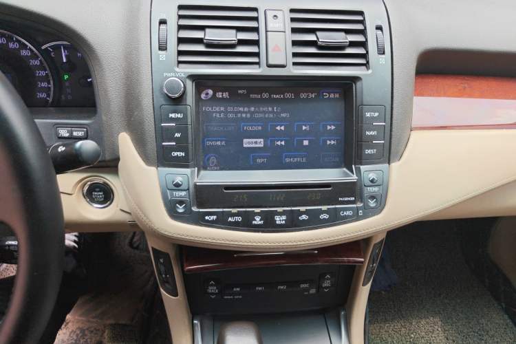 Used Toyota Crown 2012 2.5L Royal Leather Edition Audio And AC Panel
