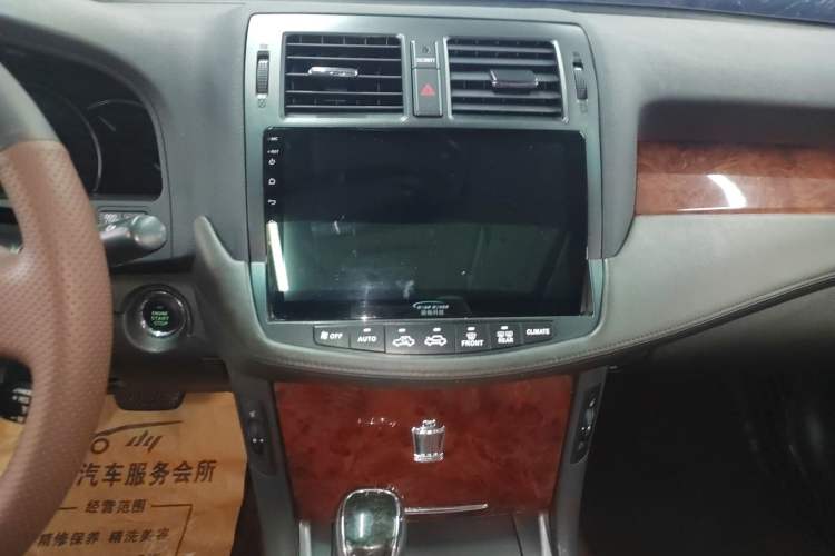 Used Toyota Crown 2012 2.5L Royal Leather Edition Audio And AC Panel