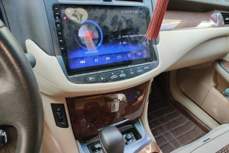 Used Toyota Crown 2012 2.5L Royal Leather Edition Audio And AC Panel