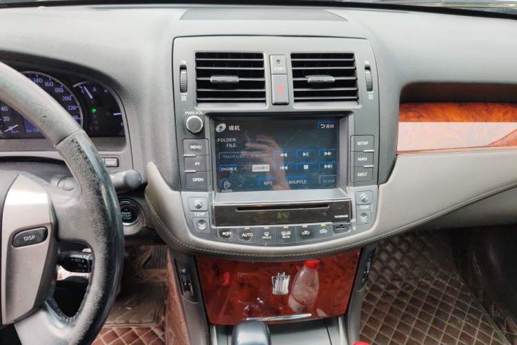 Used Toyota Crown 2012 2.5L Royal Leather Edition Audio And AC Panel