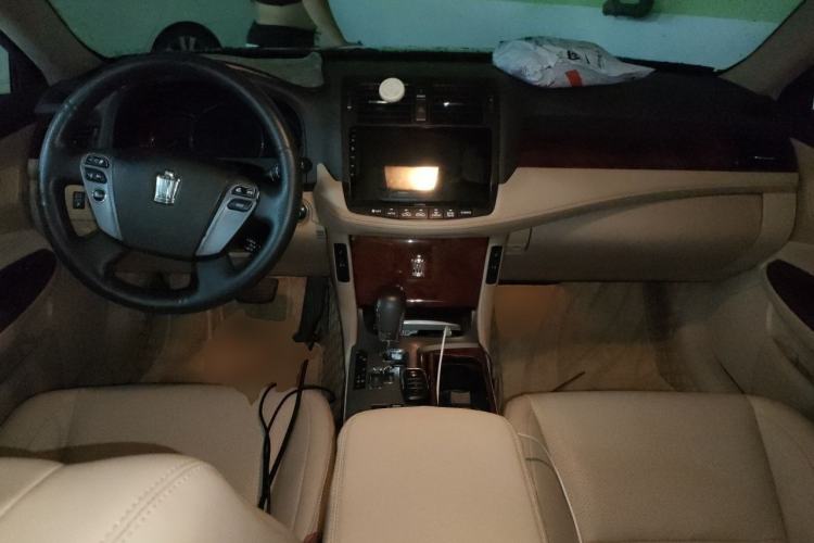 Used Toyota Crown 2012 2.5L Royal Leather Edition Center Console