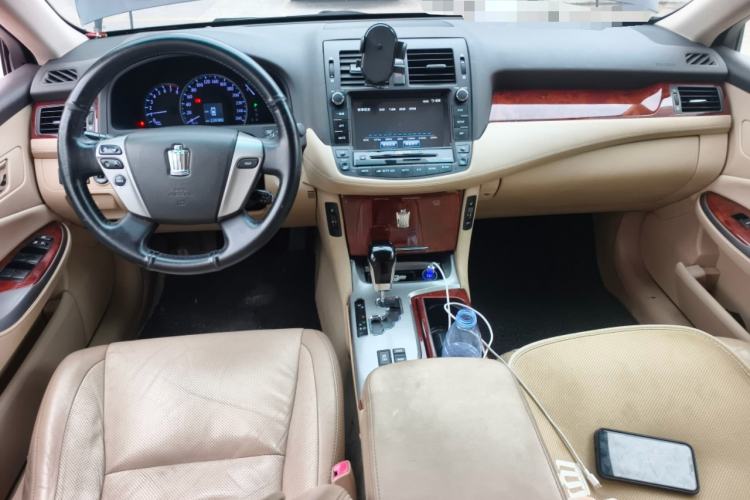 Used Toyota Crown 2012 2.5L Royal Leather Edition Center Console