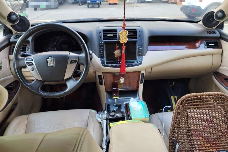 Used Toyota Crown 2012 2.5L Royal Leather Edition Center Console